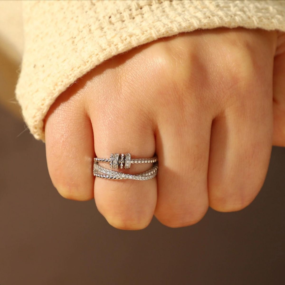 Loliva's - EnchantedCircle® - Fidget Ring